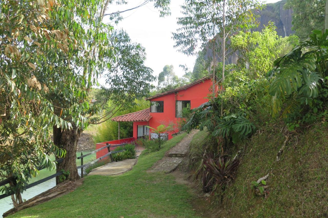 Ecolodge Bahia Del Penon Guatapé Exterior foto