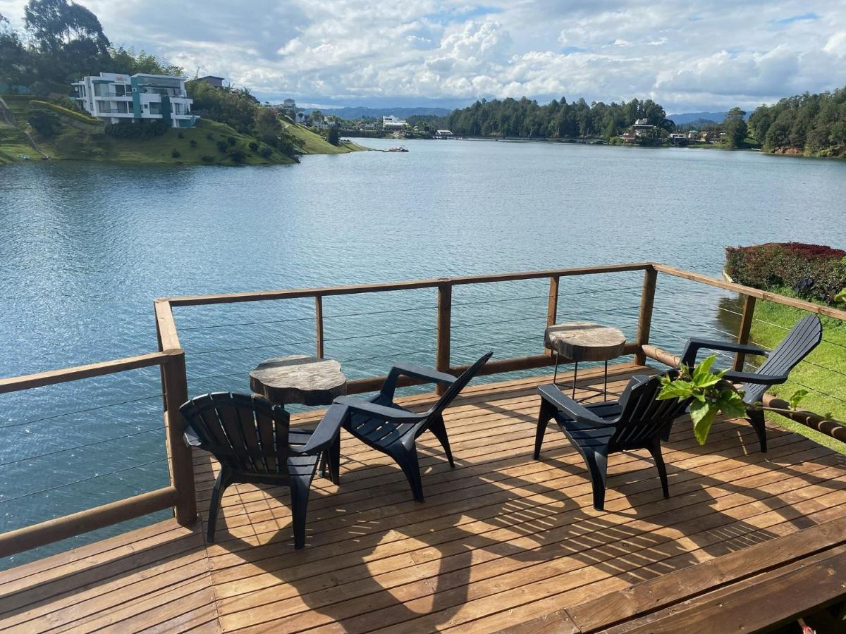 Ecolodge Bahia Del Penon Guatapé Exterior foto